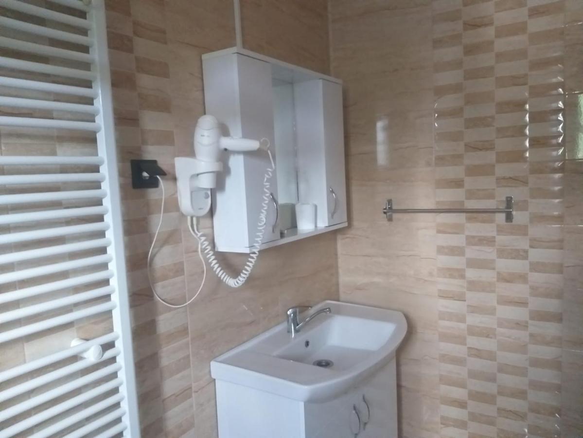 Pensiunea Casa Nusa Baia de Fier Luaran gambar