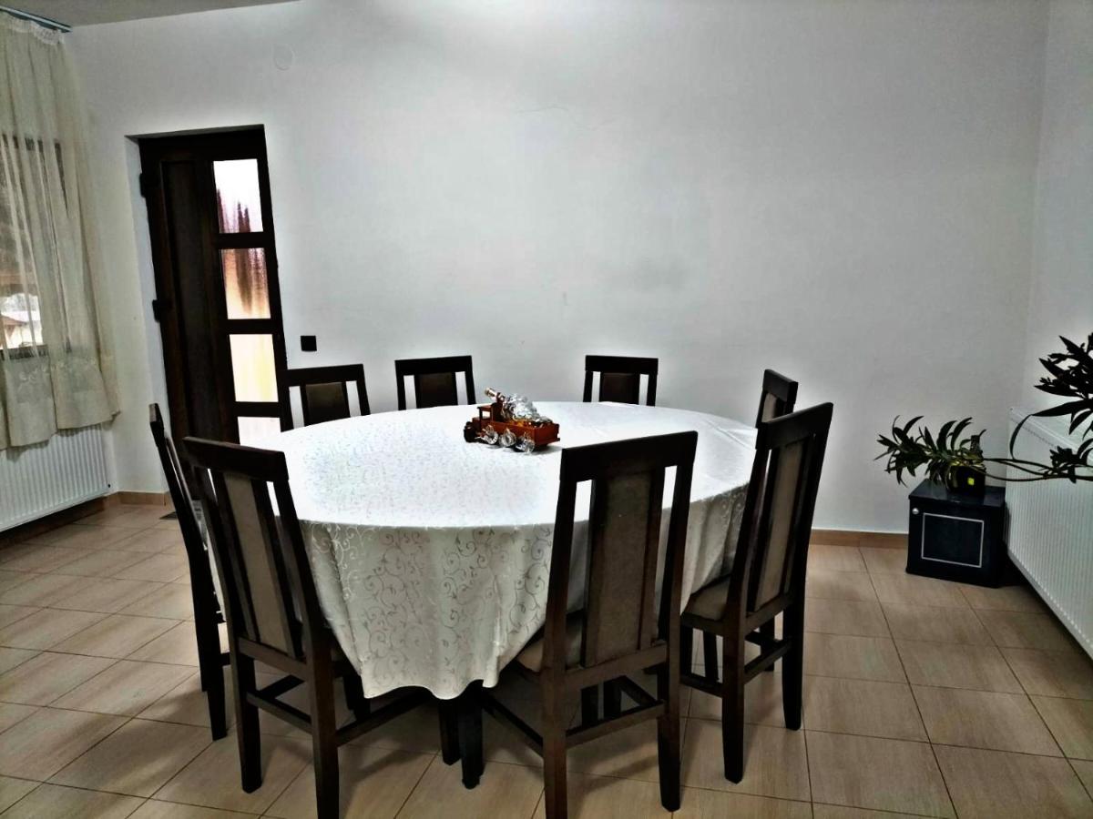Pensiunea Casa Nusa Baia de Fier Luaran gambar